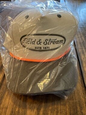 Vintage Style Field & Stream Strapback Baseball Cap